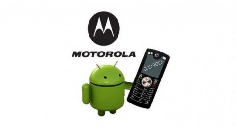 Lire la suite à propos de l’article Google en passe d’acheter les téléphones Motorola pour 12,5 milliards de dollars