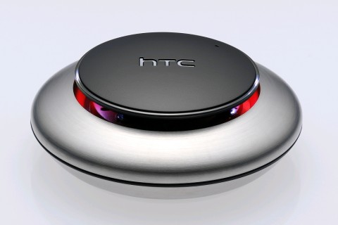 Lire la suite à propos de l’article HTC Portable Bluetooth Conference Speaker BS P100